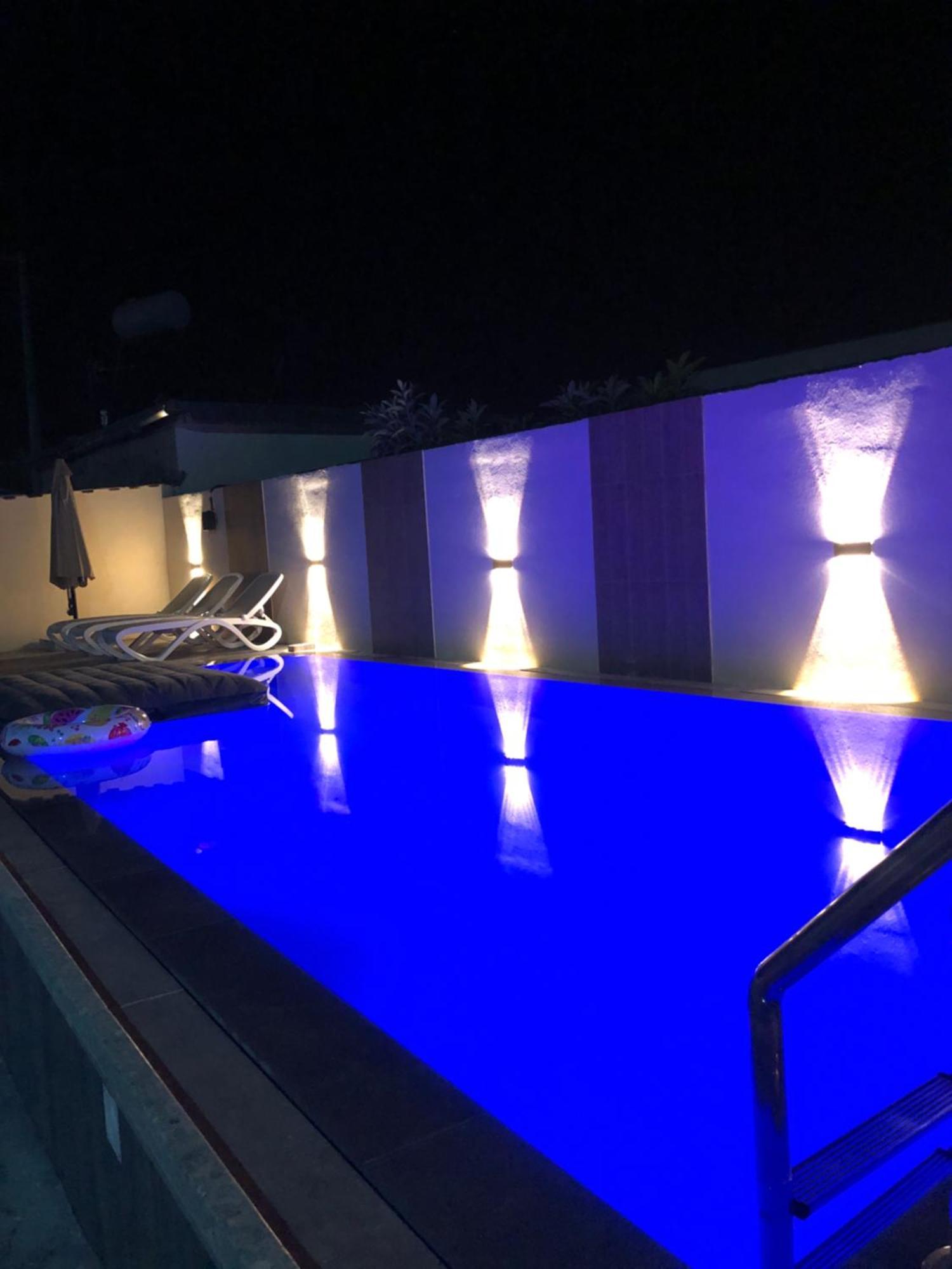 Soren House Vlore Luaran gambar